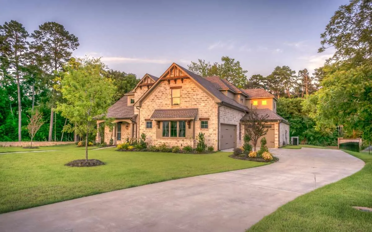 Drying & Dehumidification in Reynolds, MI